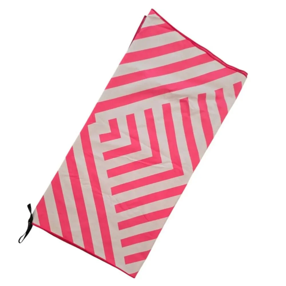 Darchen Pink Geometric Microfiber Beach Towel